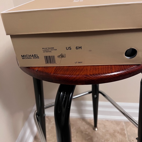 Michael Kors Billie Trainer (New, Size 6) - Picture 5 of 5